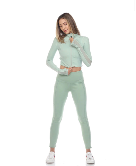 mint 2 piece set